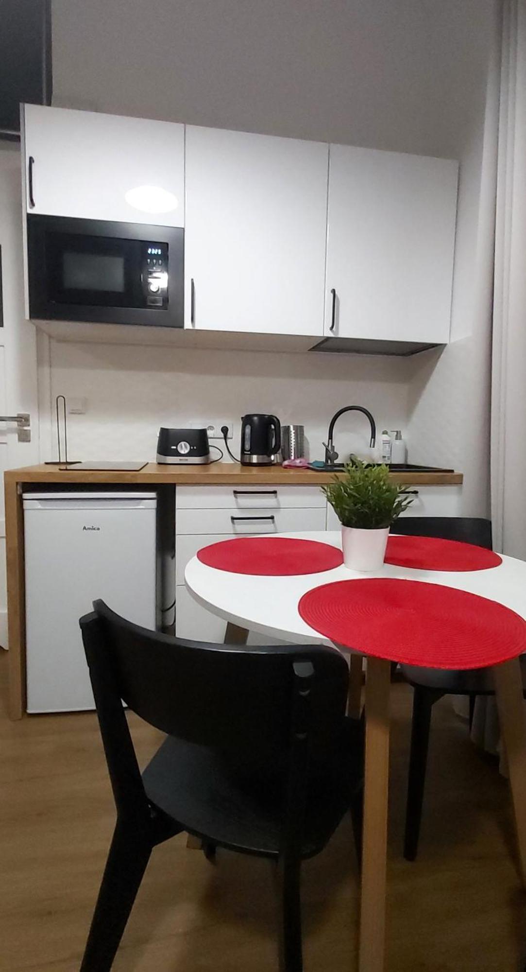 Old Town Stage Apartment One كراكوفيا المظهر الخارجي الصورة