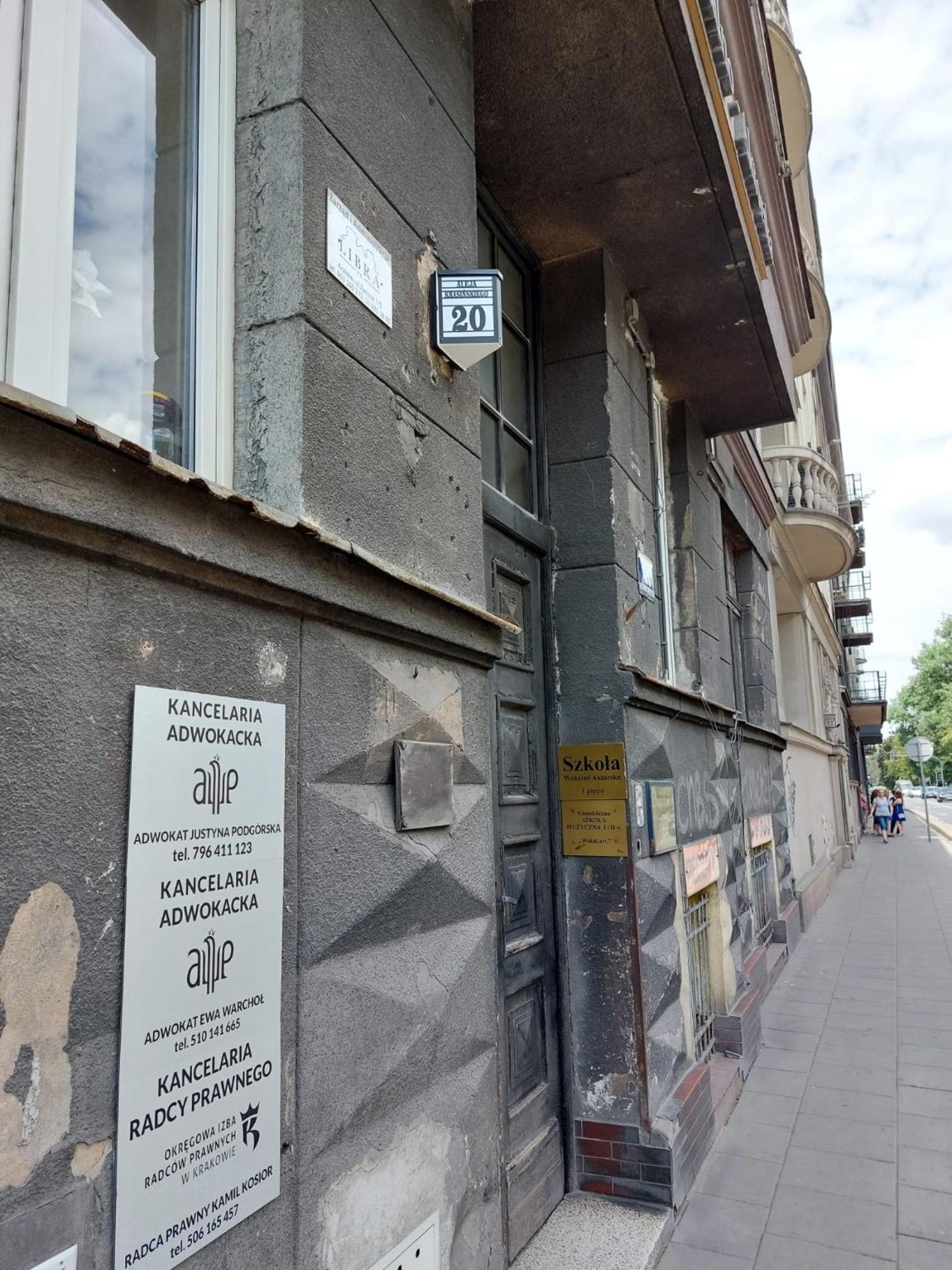 Old Town Stage Apartment One كراكوفيا المظهر الخارجي الصورة